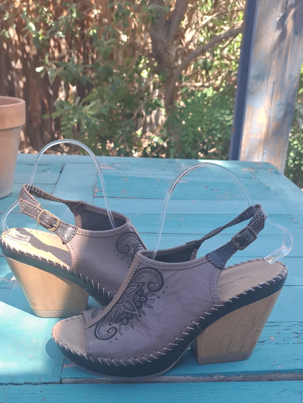 Lobo Solo Leather Floral Wedge Sandals Size 8.5 Style 3324 - Picture 8 of 14